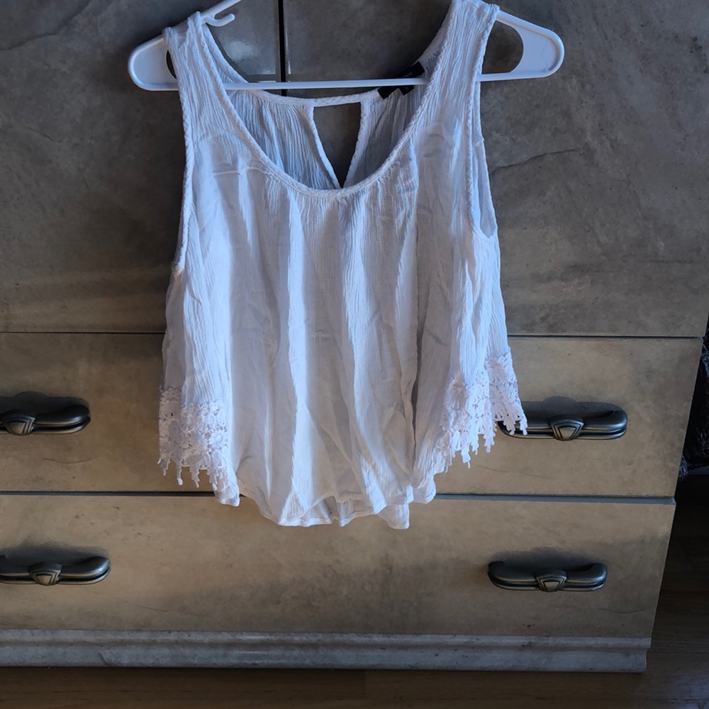 Charlotte Russe cold shoulder flowy top